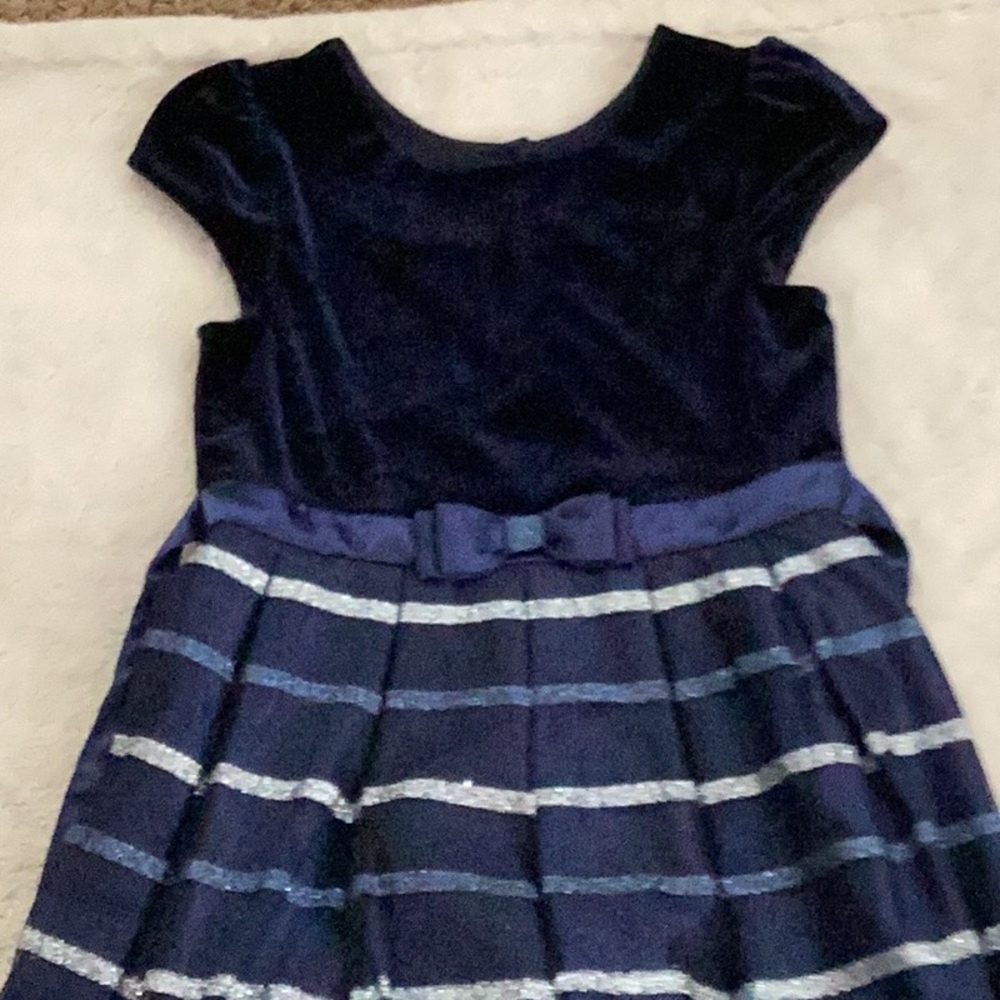 Girl dress
